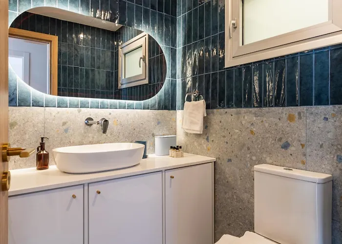 Modern Luxury 2br|park View & Balcony 公寓 *